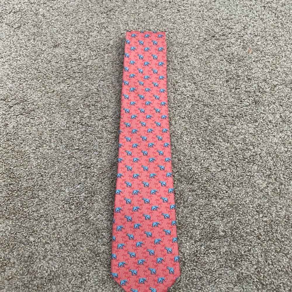 Ferrell Reed Pink Elephant Pattern Tie - Picture 2 of 2